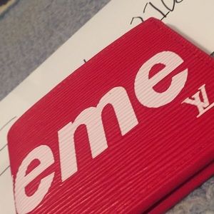 Supreme Louis Vuitton Wallet